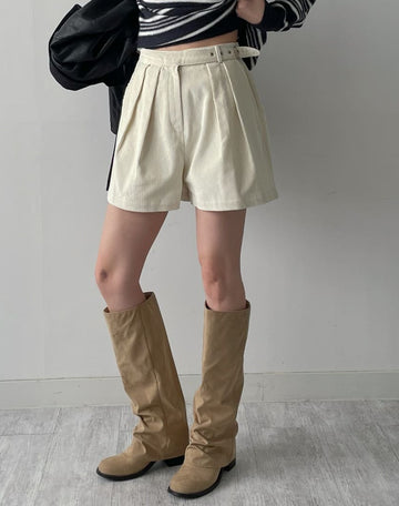 Adjust Corduroy Shorts